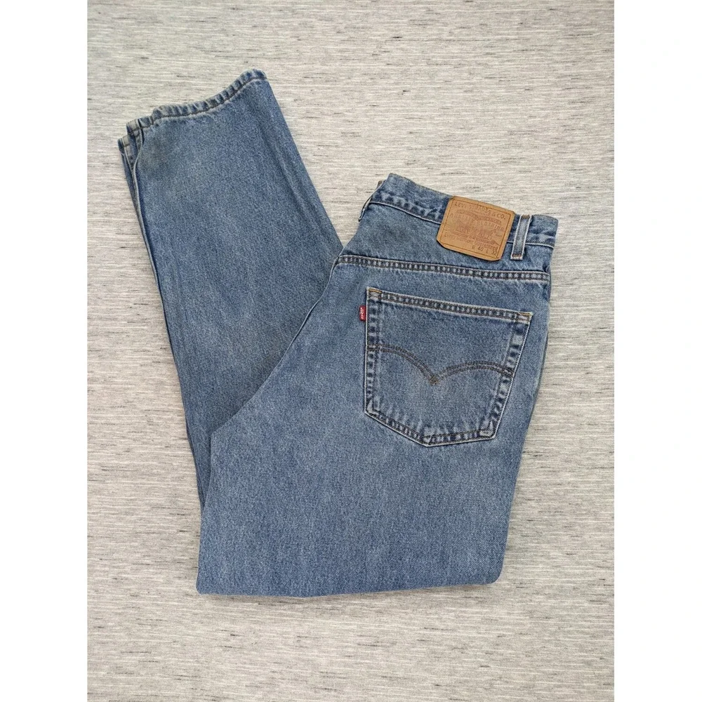 Vtg Levi's Relaxed Fit Jeans Straight Leg Denim Pants Casual Classic 40x32 STAIN
